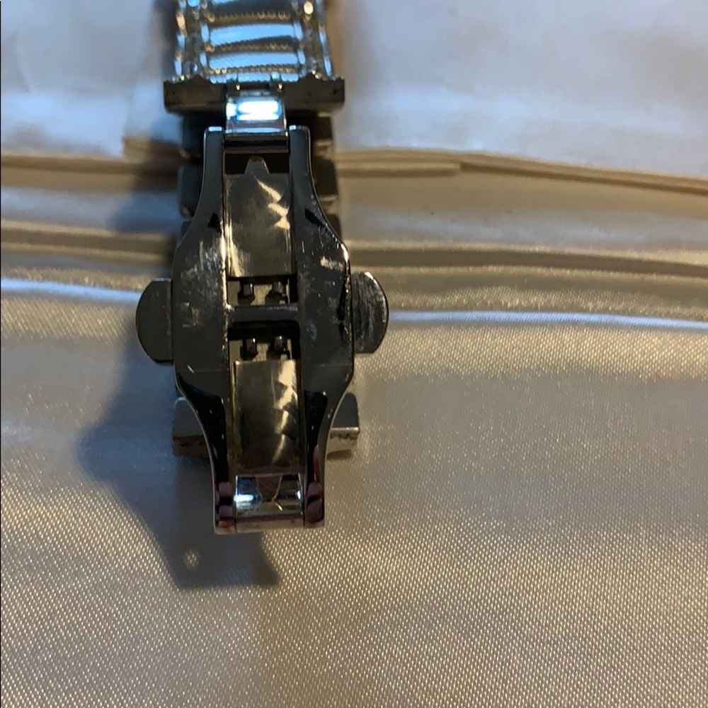 Judith Ripka Watch - Picture 4 of 6
